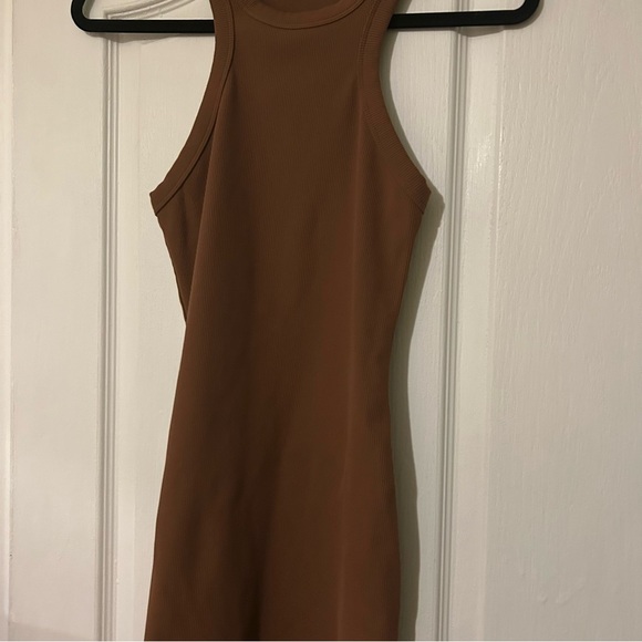 Aritzia Babaton Sculpt Ribbed Racerback Mini Dress in Brown, Size M - Picture 7 of 12
